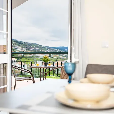 Sea & Mountain View T2 With Balcony - Panoramic Attic By Sabugo House * Relogio do Poiso