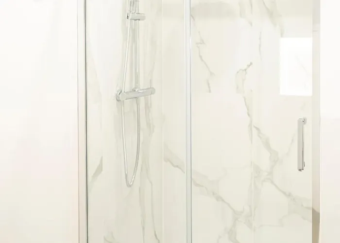 דירה Panoramic Attic By Sabugo House *